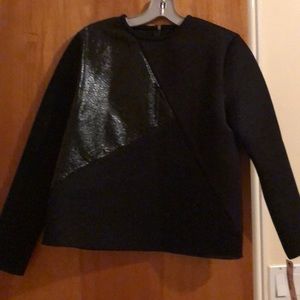 Black scuba top